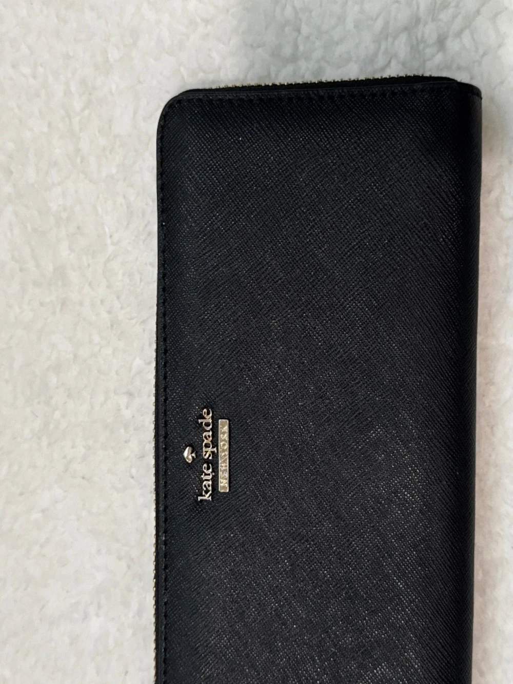 Kate Spade New York Black Leather Zip Around Wallet